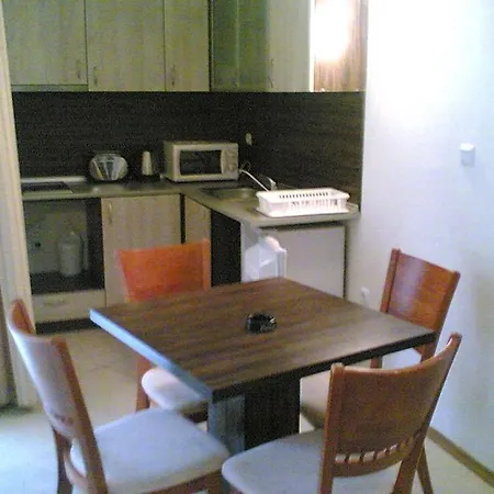 Sunset 2-bedroom Apartman *